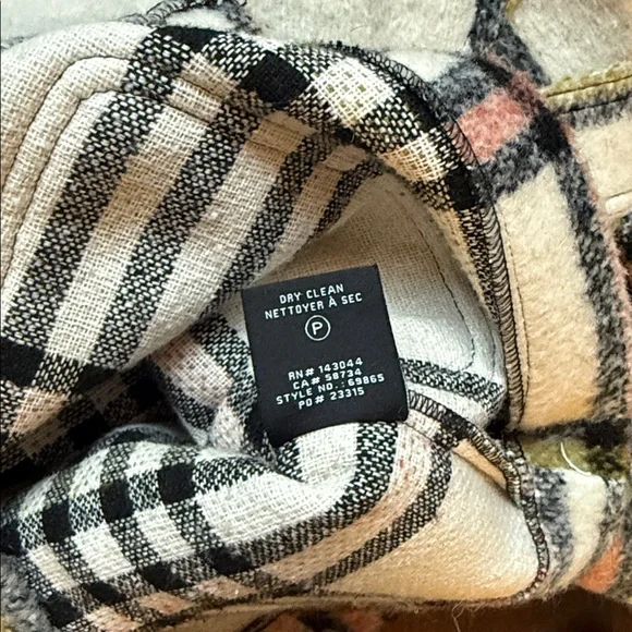 Bagatelle Shacket - Picture 4 of 5